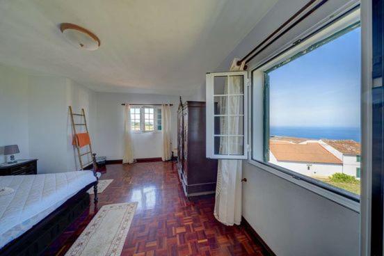 Perola Achadense Guesthouse Achada ภายนอก รูปภาพ