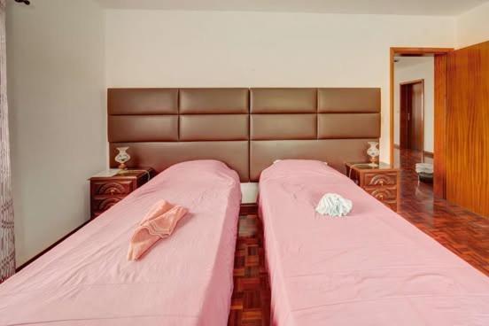 Perola Achadense Guesthouse Achada ภายนอก รูปภาพ
